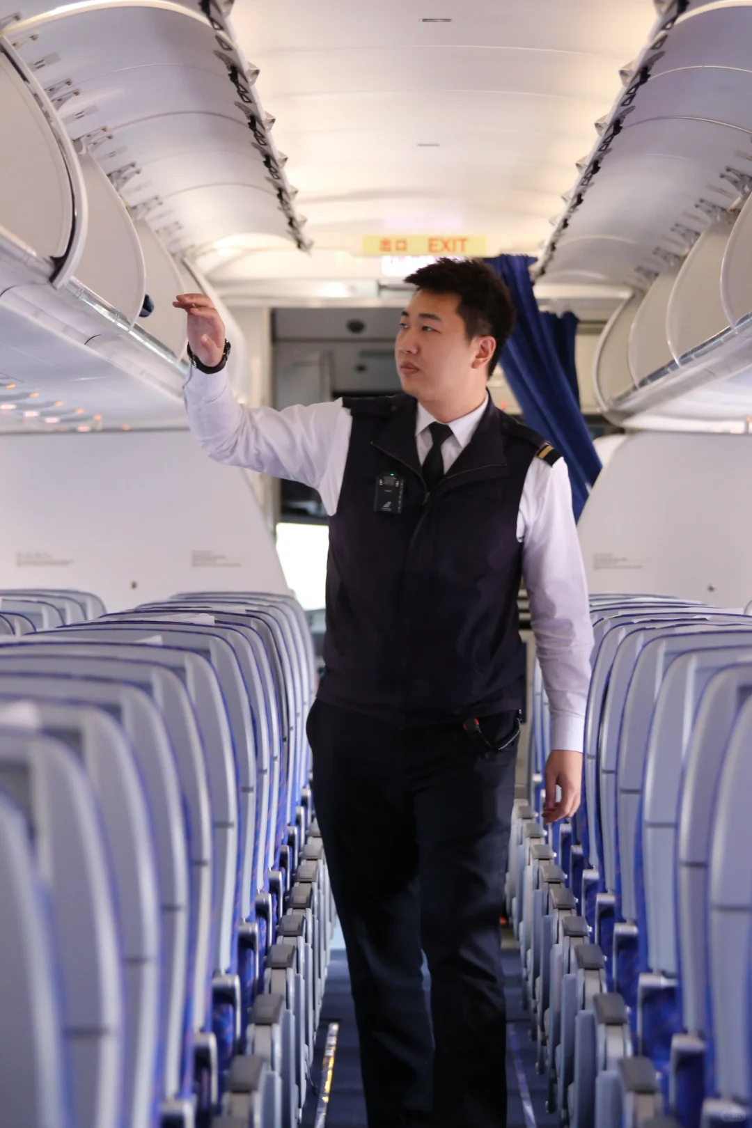遇见千万种平凡里的光｜航空安全员