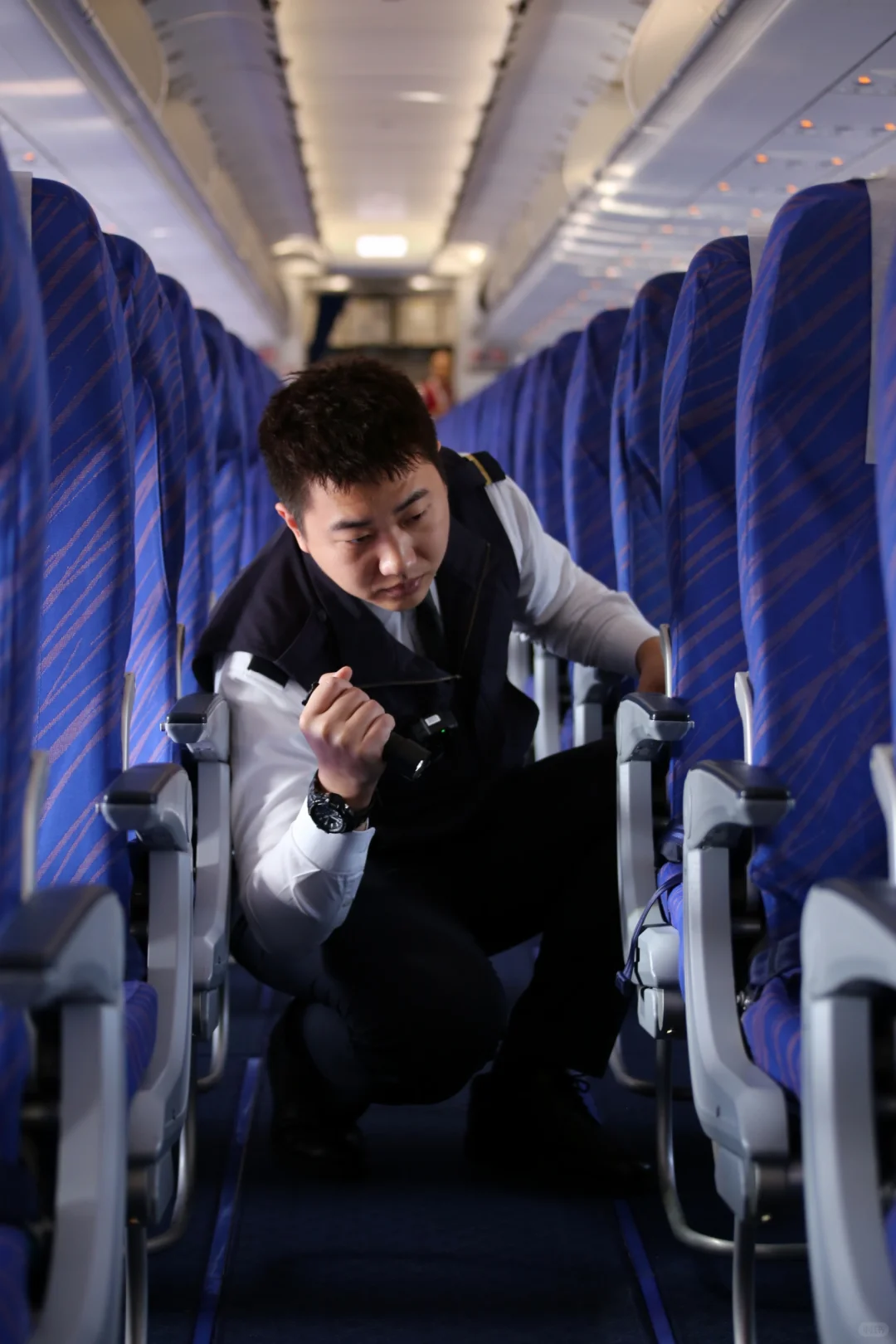 遇见千万种平凡里的光｜航空安全员