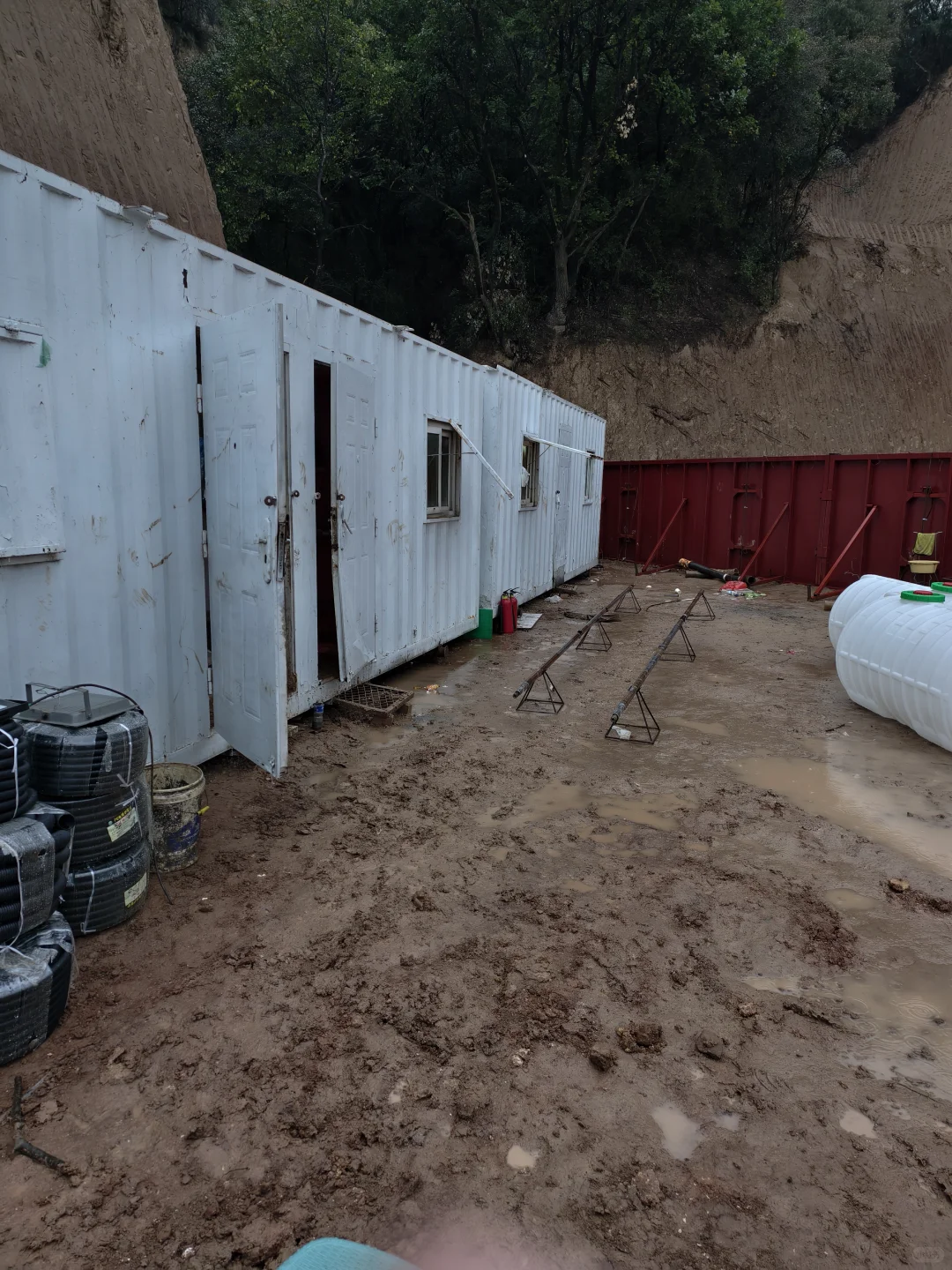 干啥也别干钻探