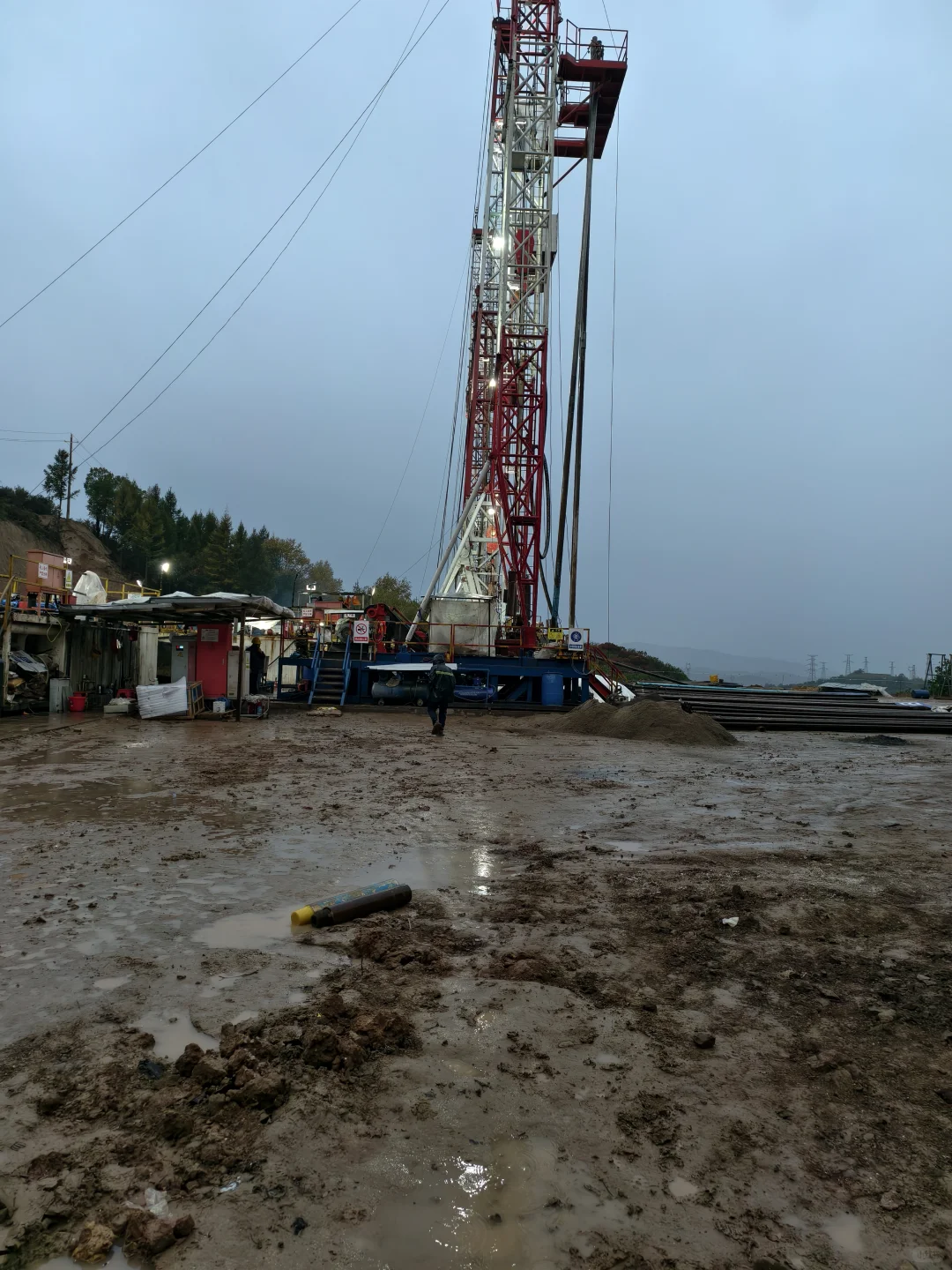 干啥也别干钻探