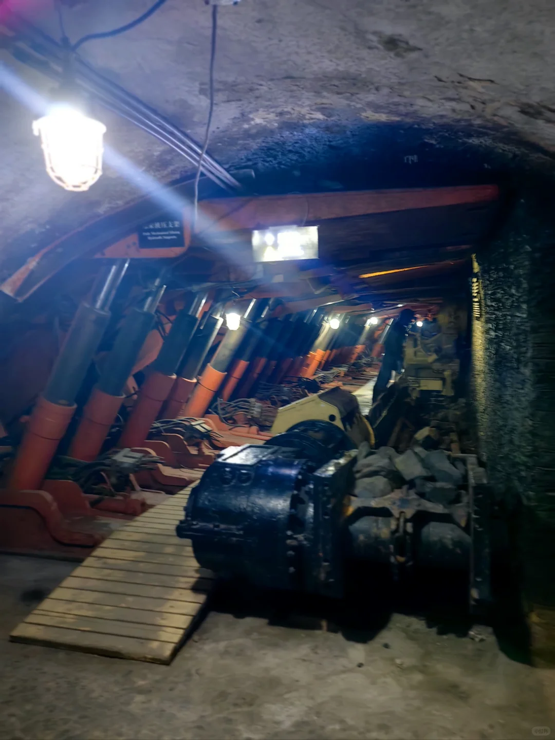 唐山开滦煤矿井下探秘