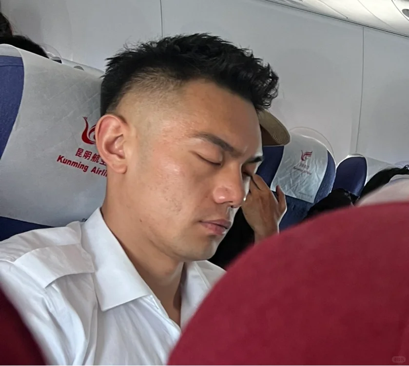 超帅肌肉男！！！