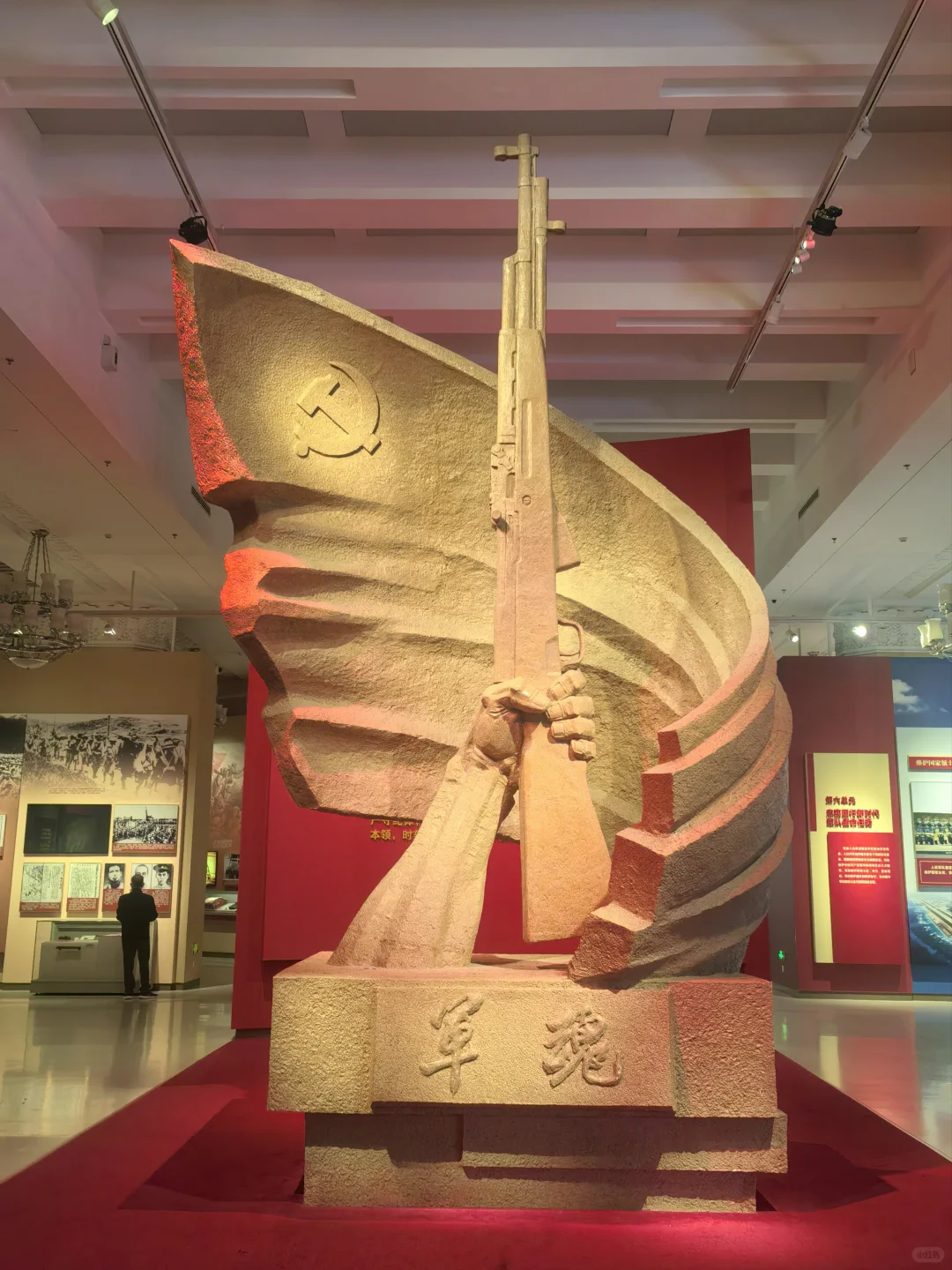 20多人的化工厂，安全员，敢入职干吗？