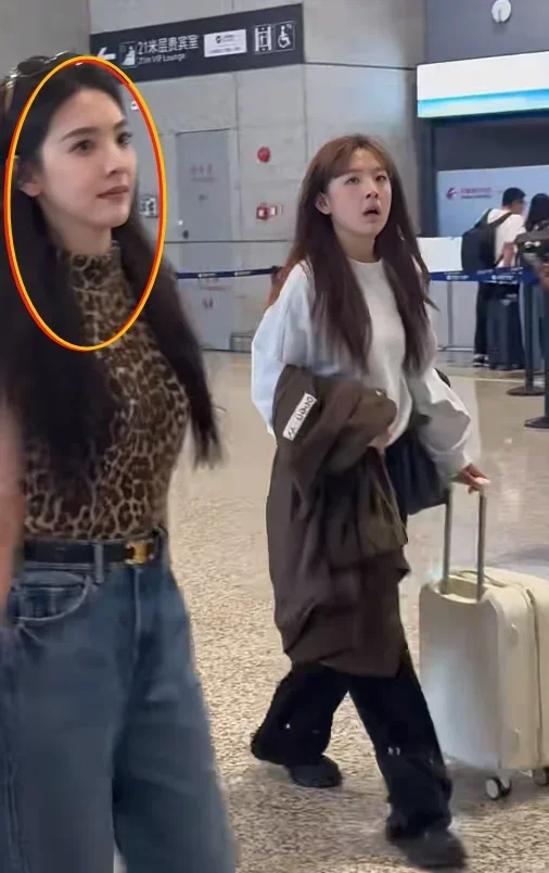 难怪...都说女明星要看生图。。。