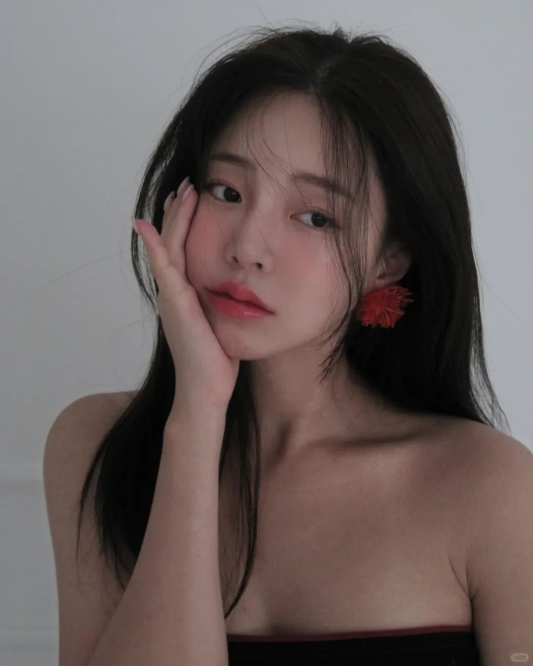 ins博主: geanrosejam（时髦精性感女神）