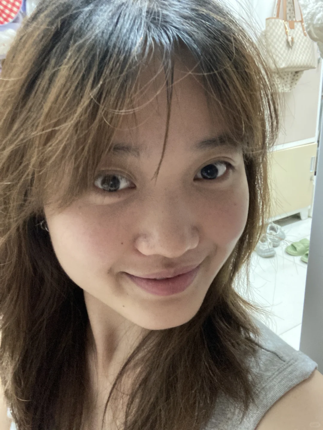 喜欢素颜！！！