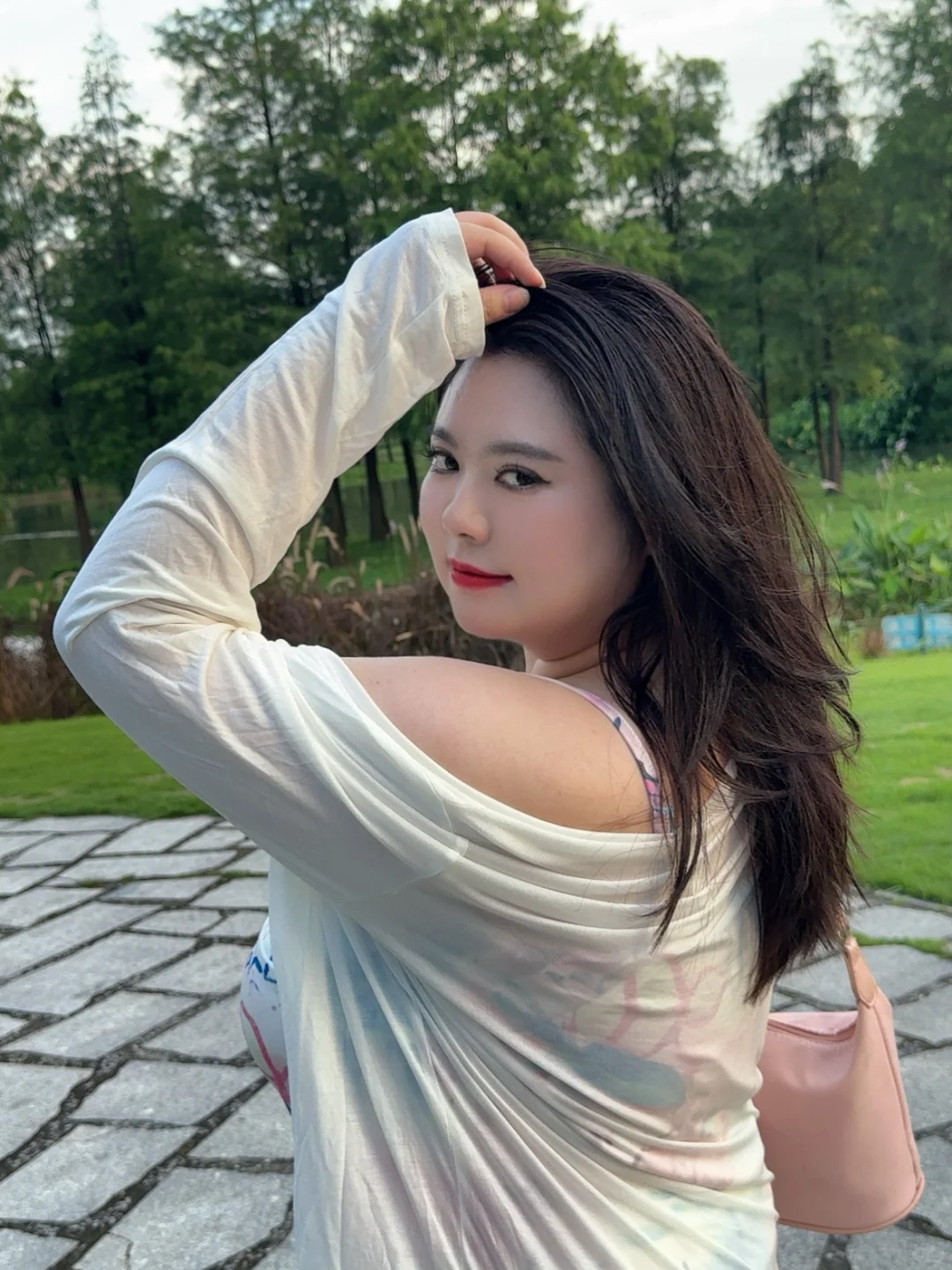 大胸女孩的快乐！拒绝身材焦虑