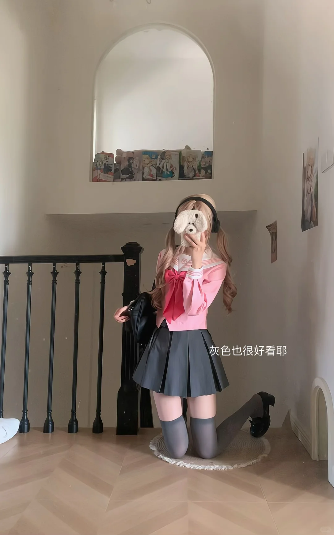 测评一下！柔雾粉美肤袜 叠穿灰色过膝袜