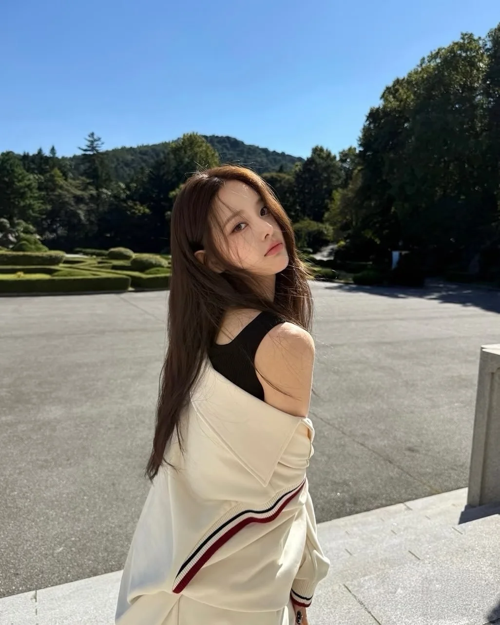 女爱豆日均摄入多少卡