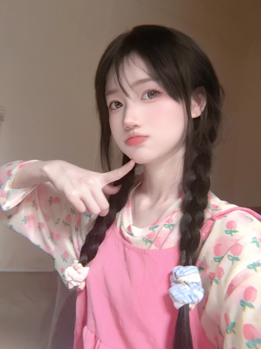 (๑＞ڡ＜)☆