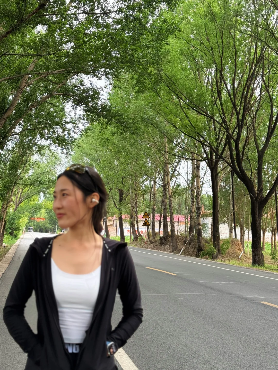 92年单身女寡王 出来 吸吸清新空气🍃