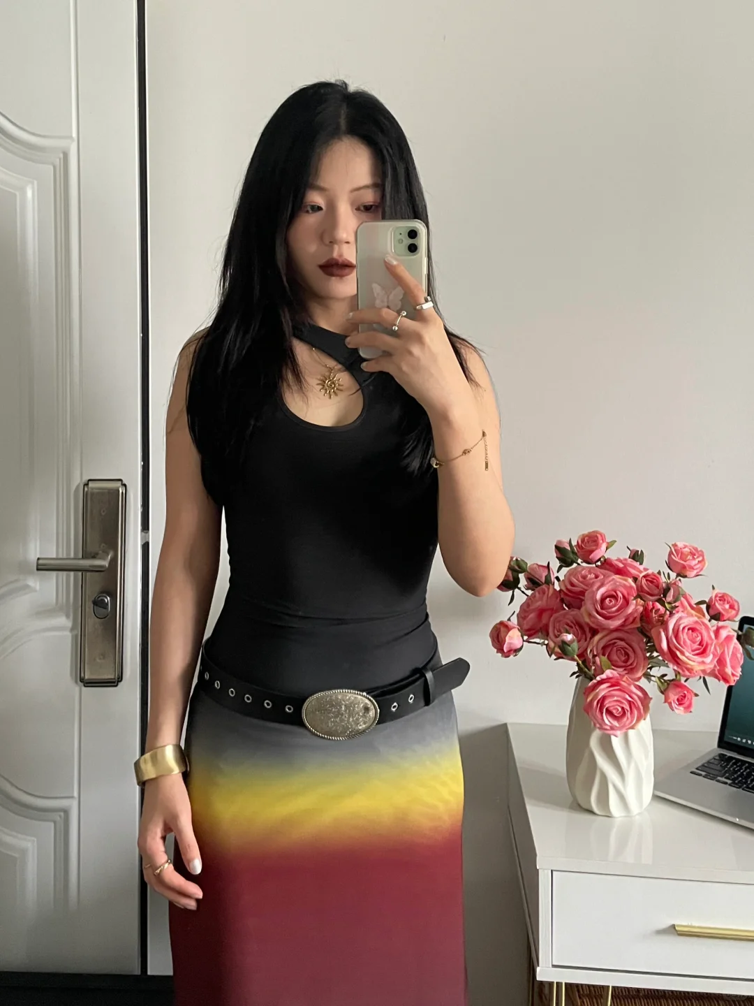 *怎么不算明艳大美女了