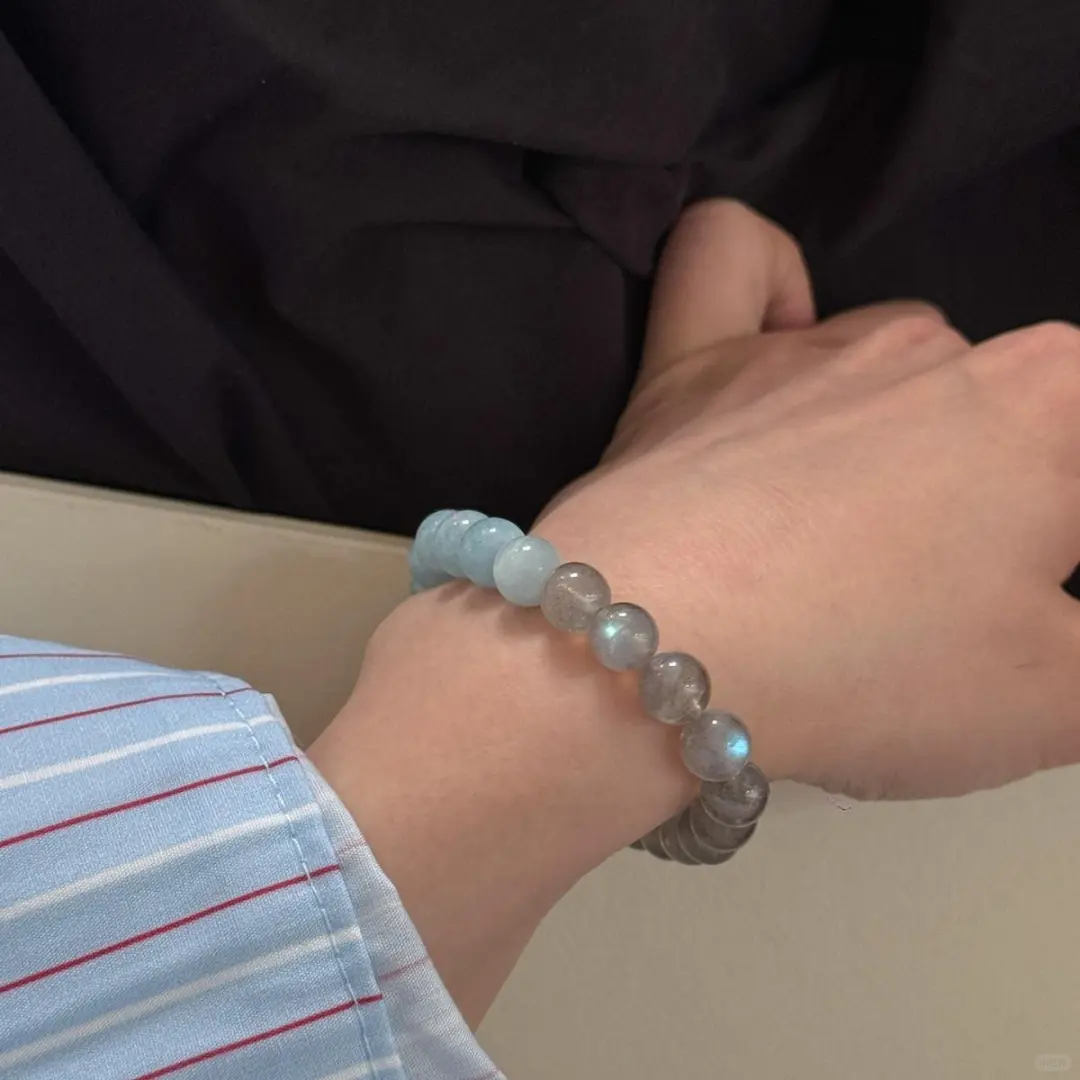 天然海蓝宝手串女款转运高级感蓝水晶手链小