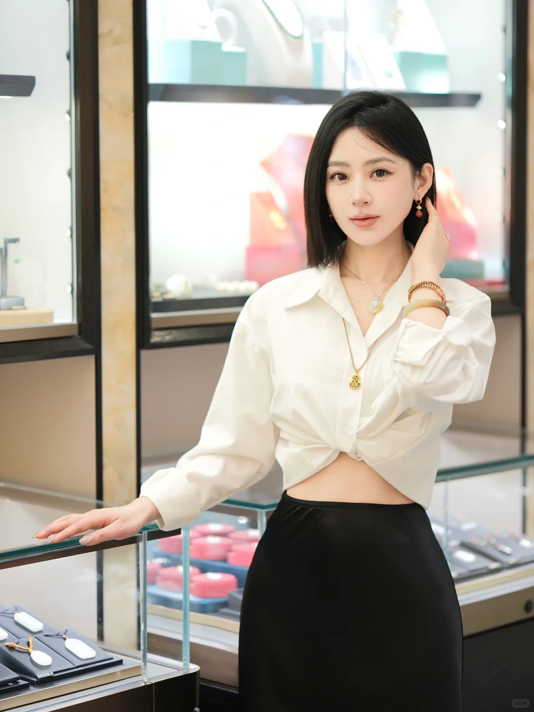 中华血脉觉醒！戴翡翠的女生真的太好看了！！