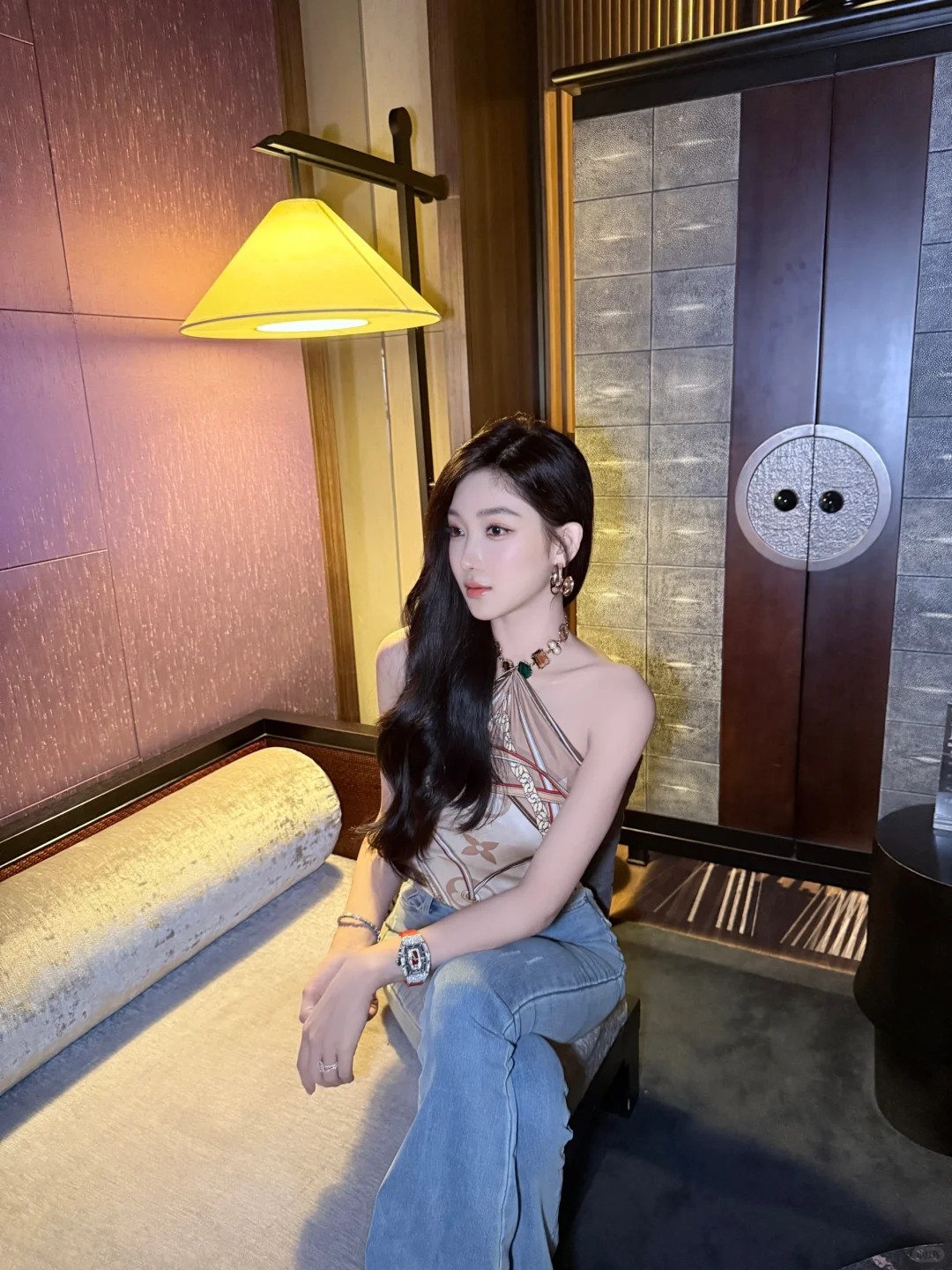 媚是明媚的媚 妩媚的媚