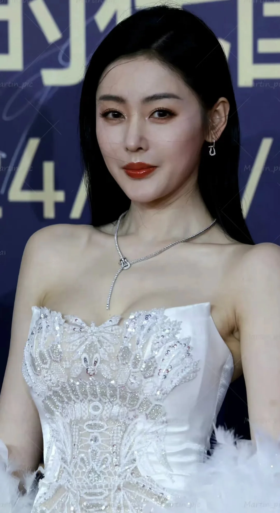 张天爱｜不愧是性感之躯