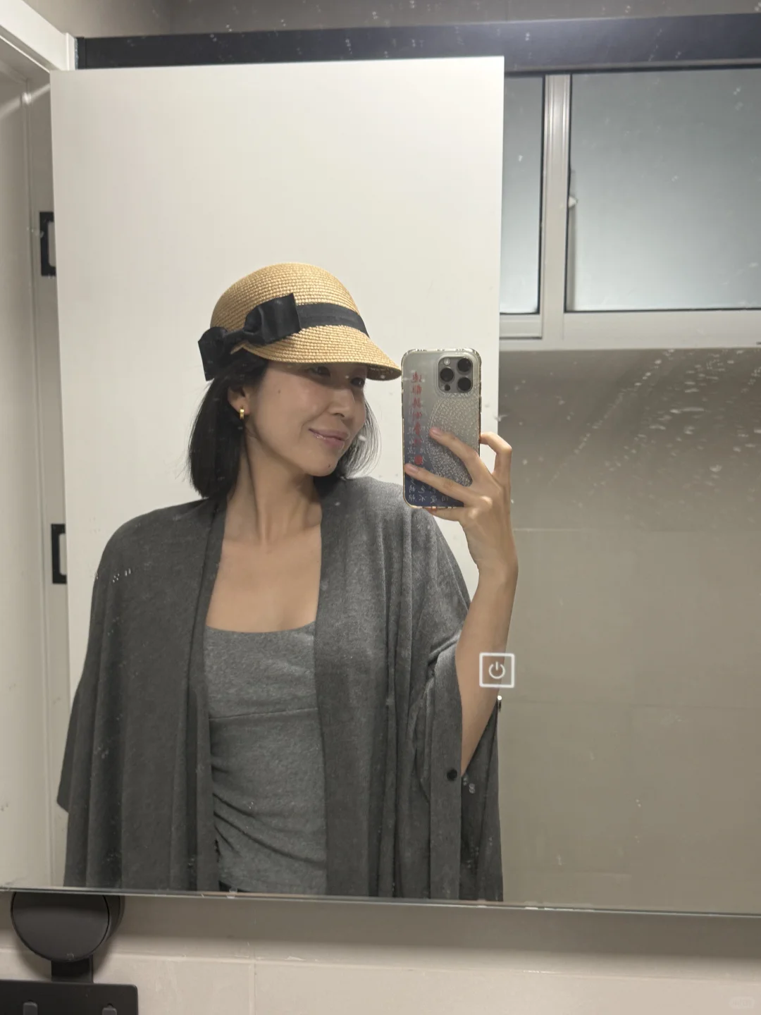 此女素颜状态已然无敌