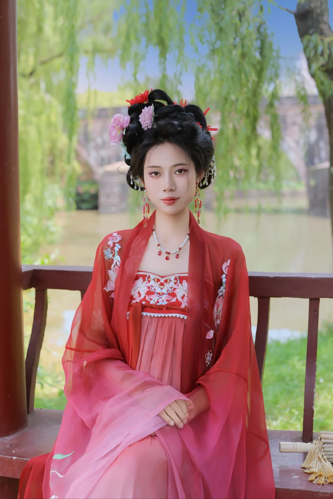 原来穿上汉服可以这么美