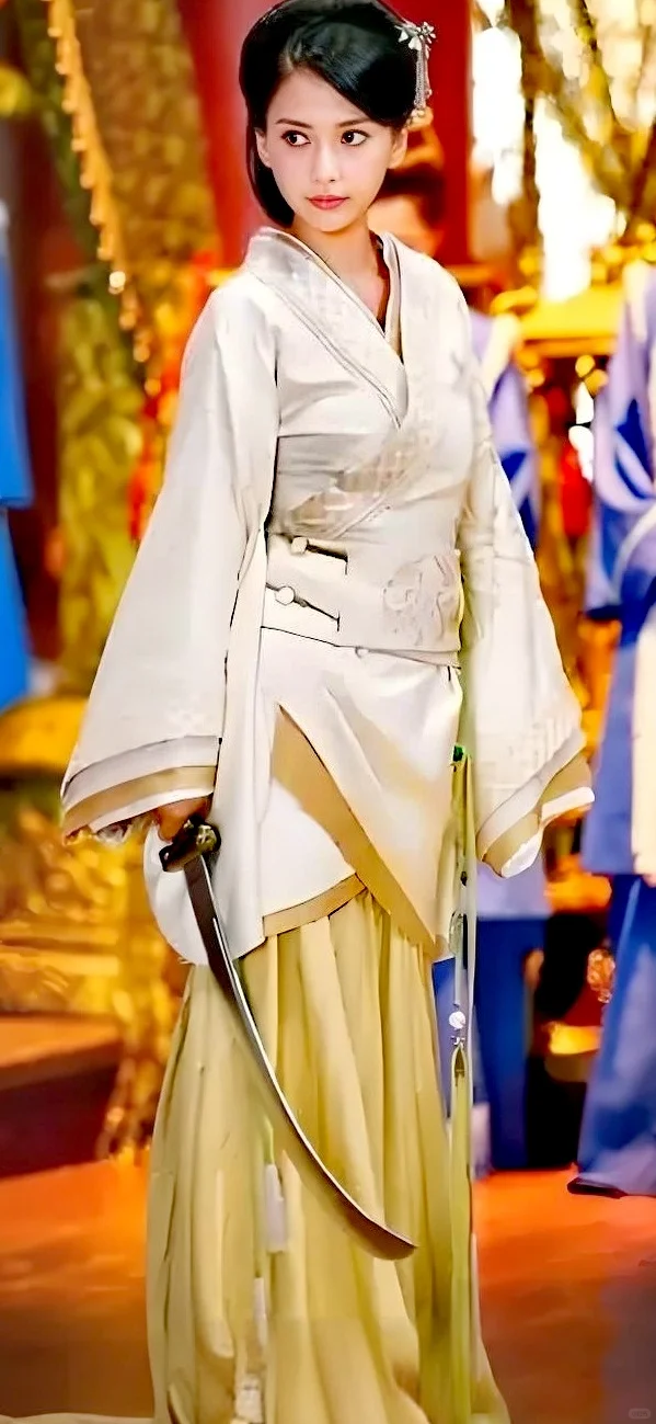 这汉服这刀好绝！女主气场强大！