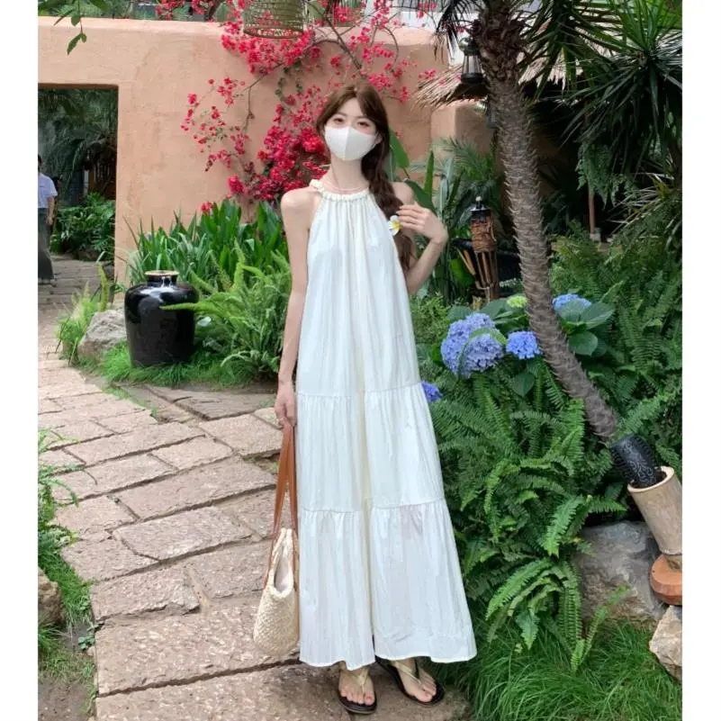 法式甜美蓝色挂脖吊带连衣裙女夏慵懒休闲宽