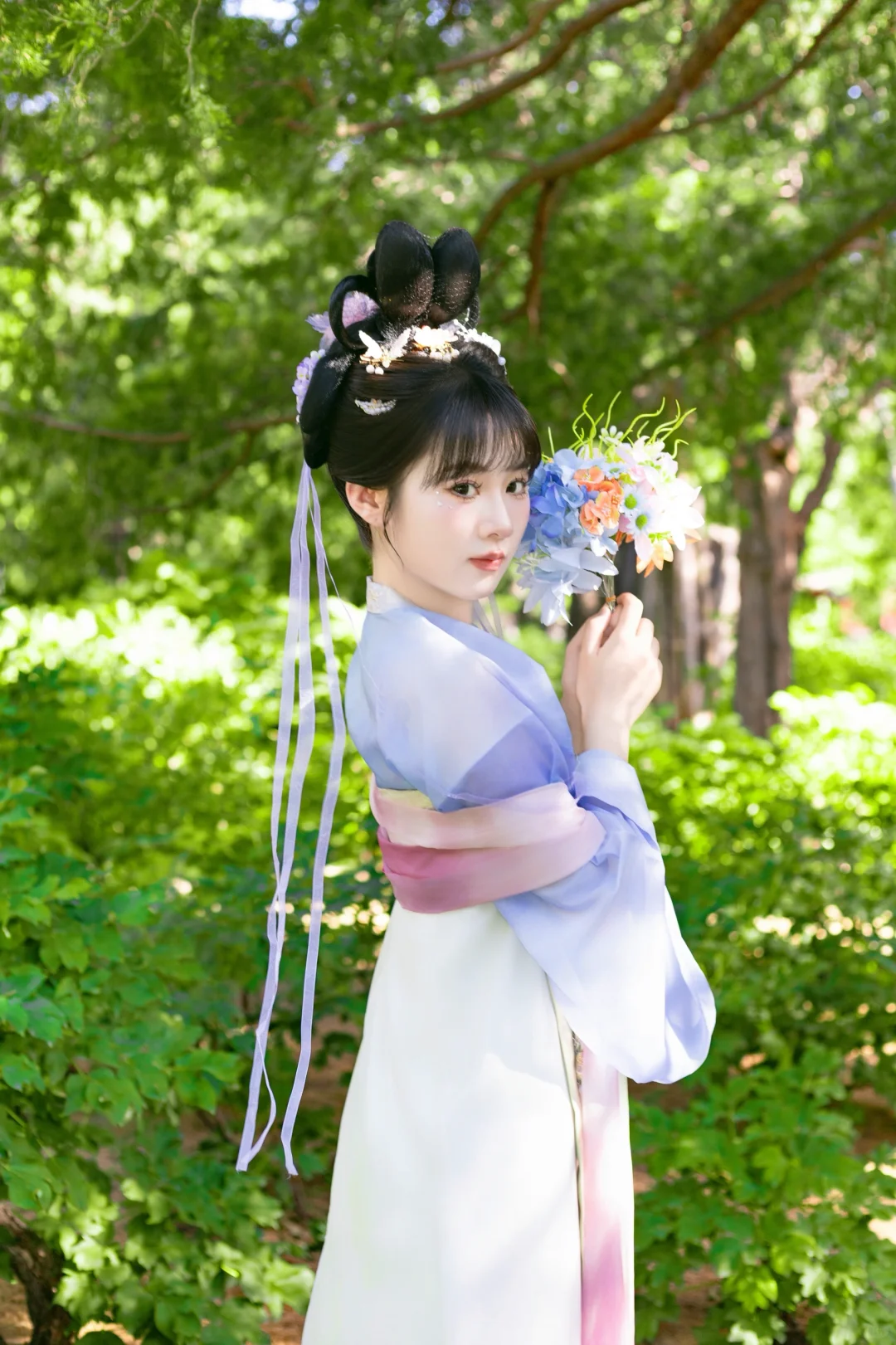 怎么会有这么美的古装女孩！