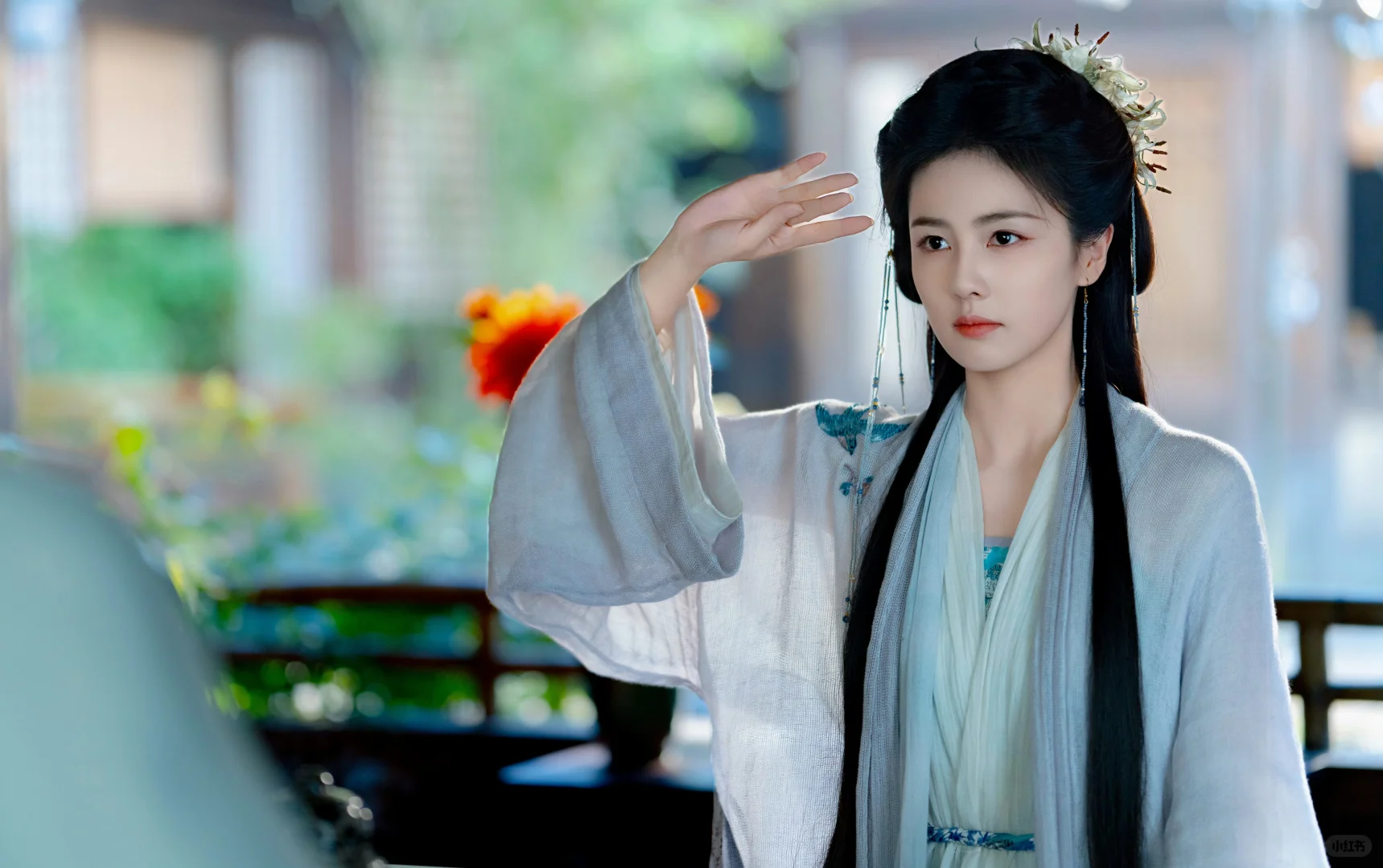 临江仙｜花如月浅紫色中袖棉麻衫妆造