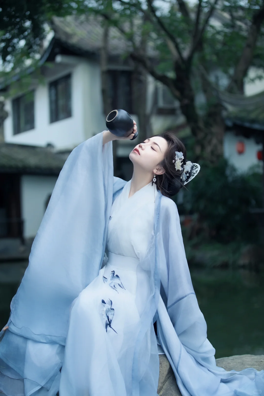 基本上就是我要的侠女感觉了