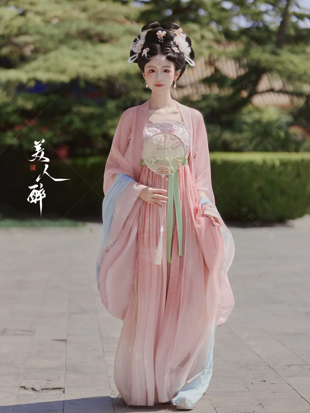 粉嫩唐风变身人间小牡丹🌸古装写真 小唐风