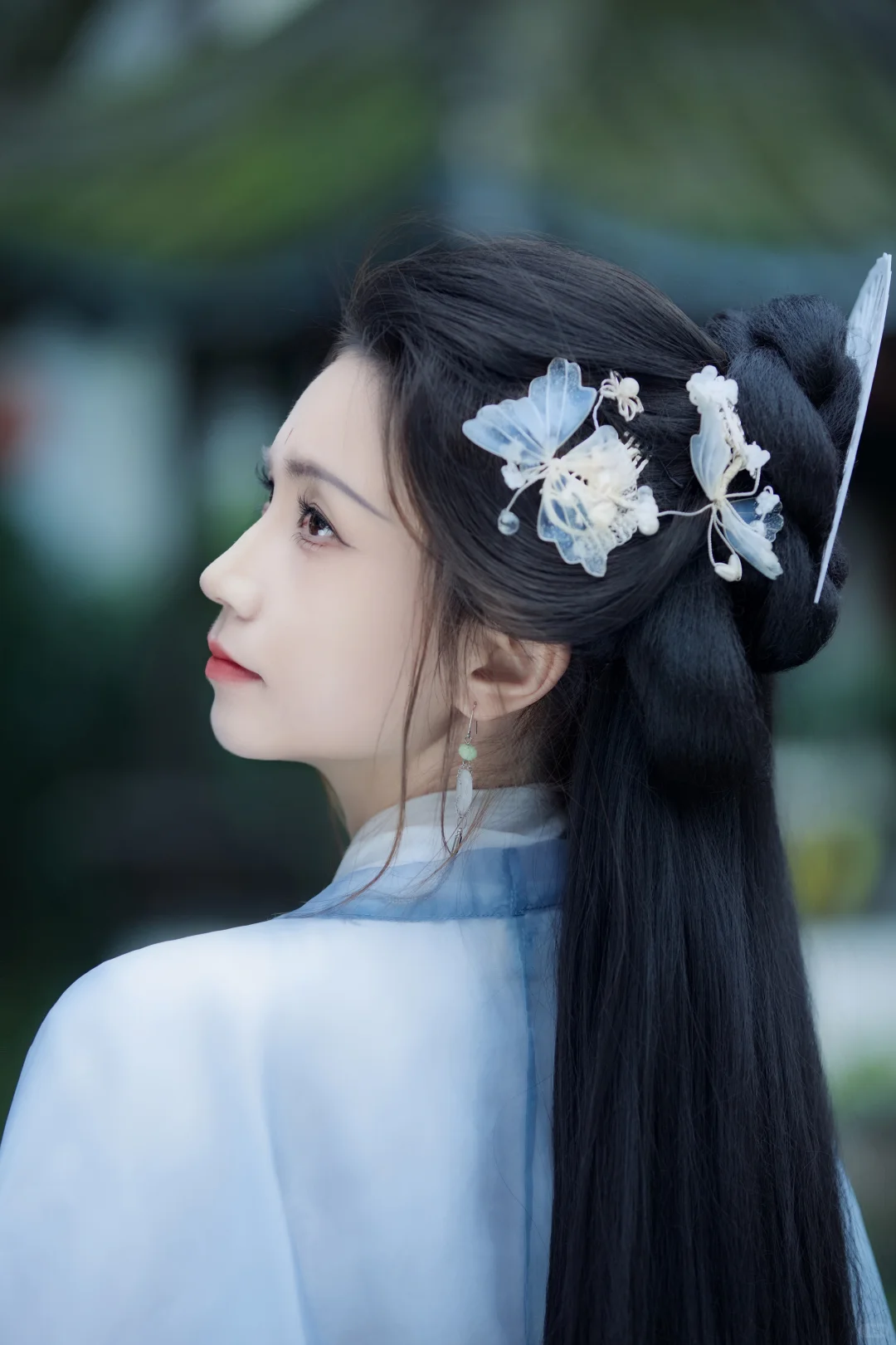 基本上就是我要的侠女感觉了