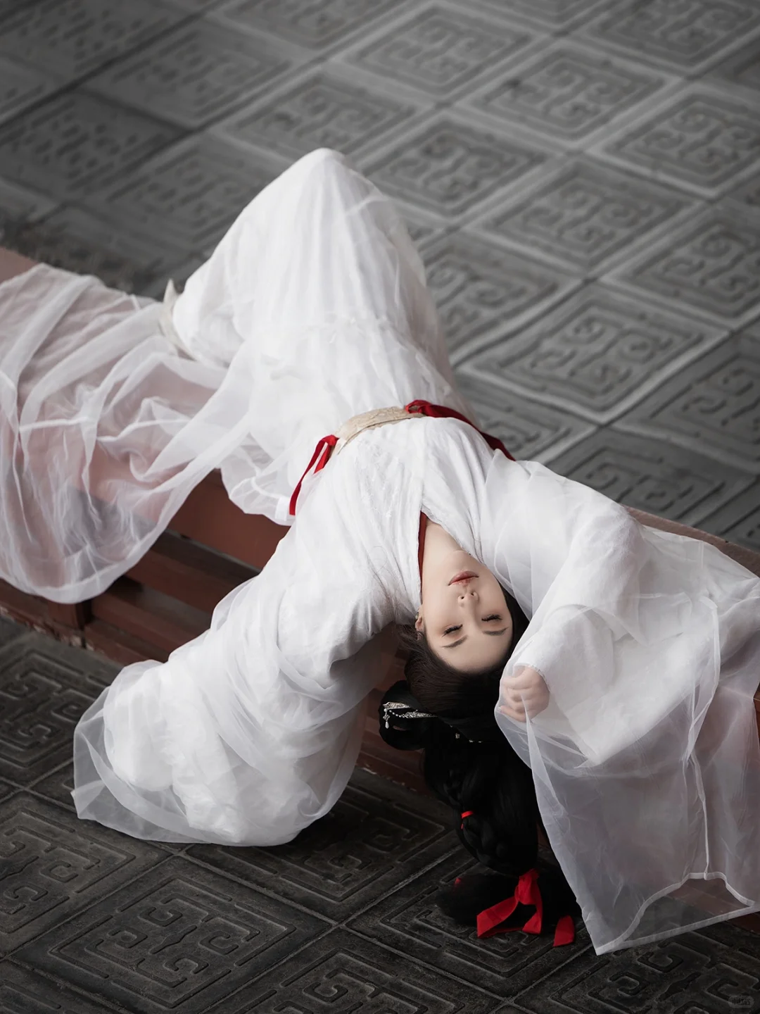 “似是故人归”｜战国袍背影姿势合集