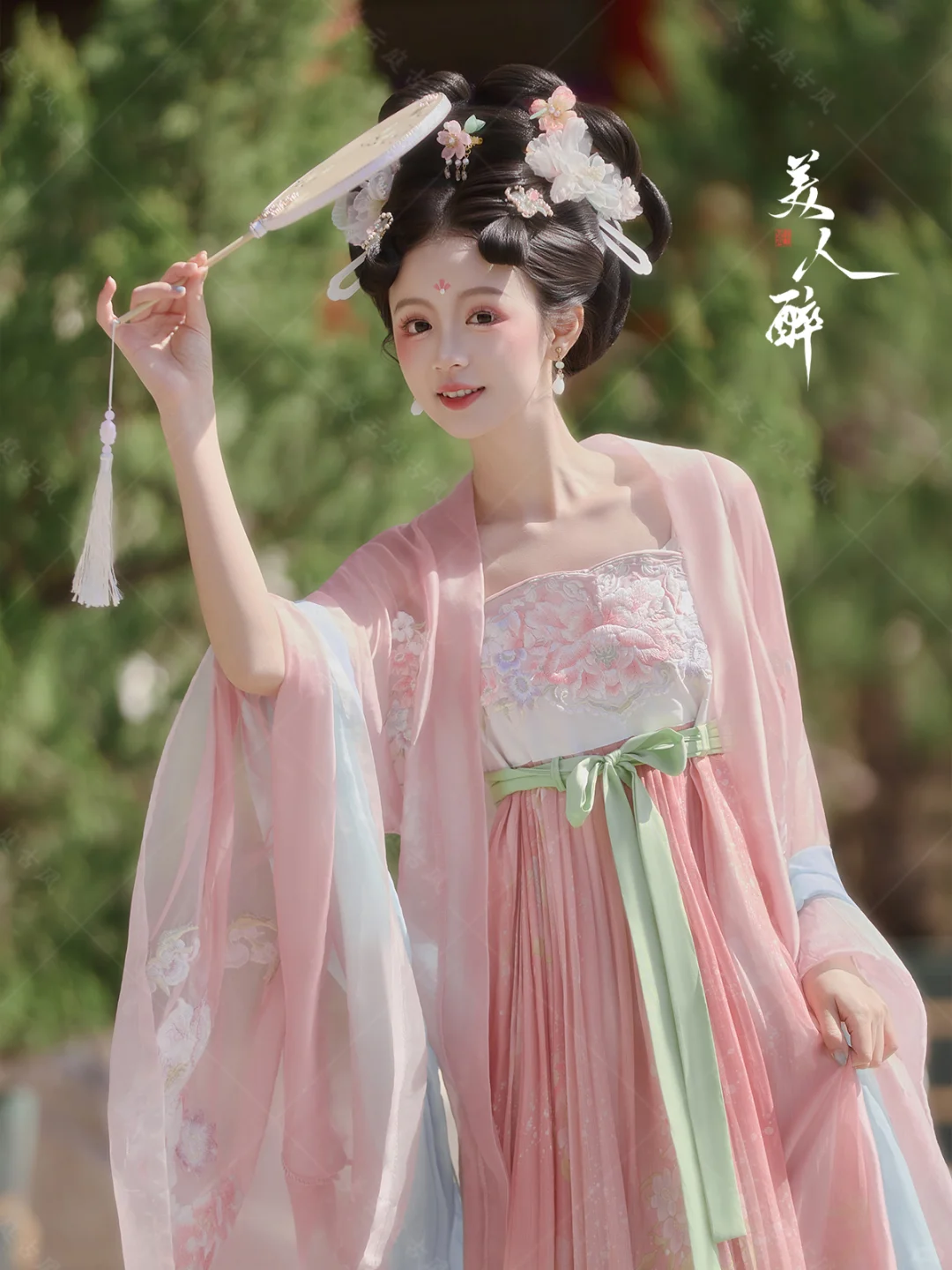 粉嫩唐风变身人间小牡丹🌸古装写真 小唐风