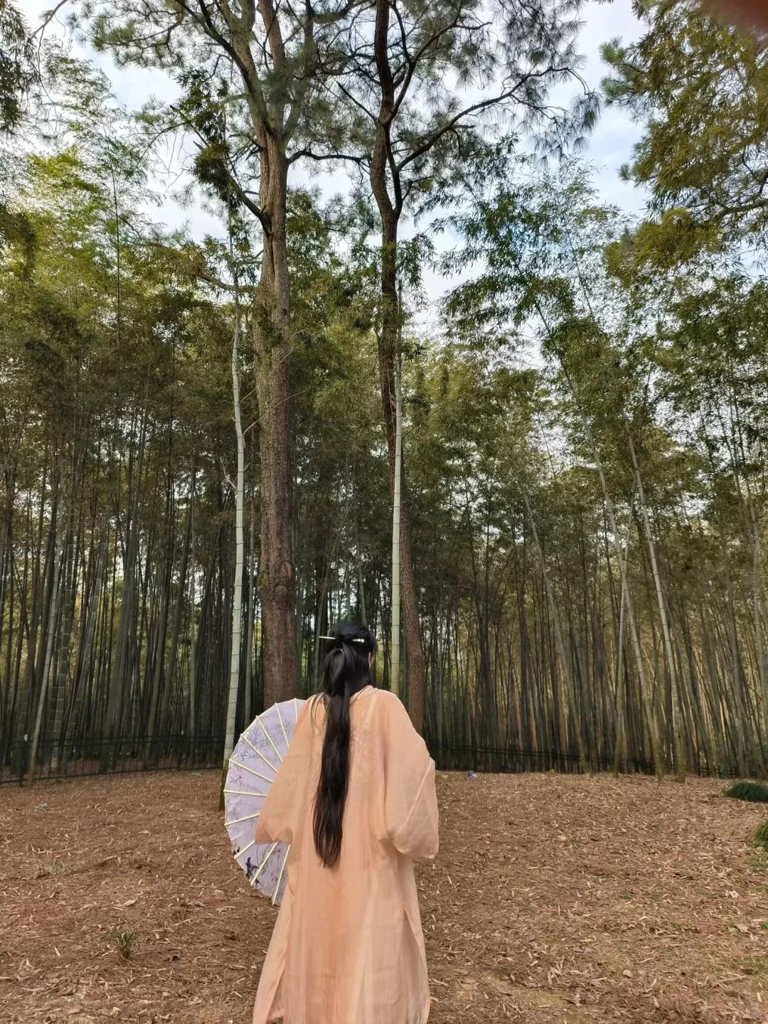 有个爱穿汉服的女朋友怎么办？
