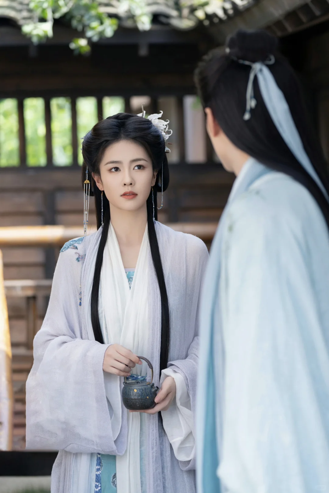 临江仙｜花如月浅紫色中袖棉麻衫妆造