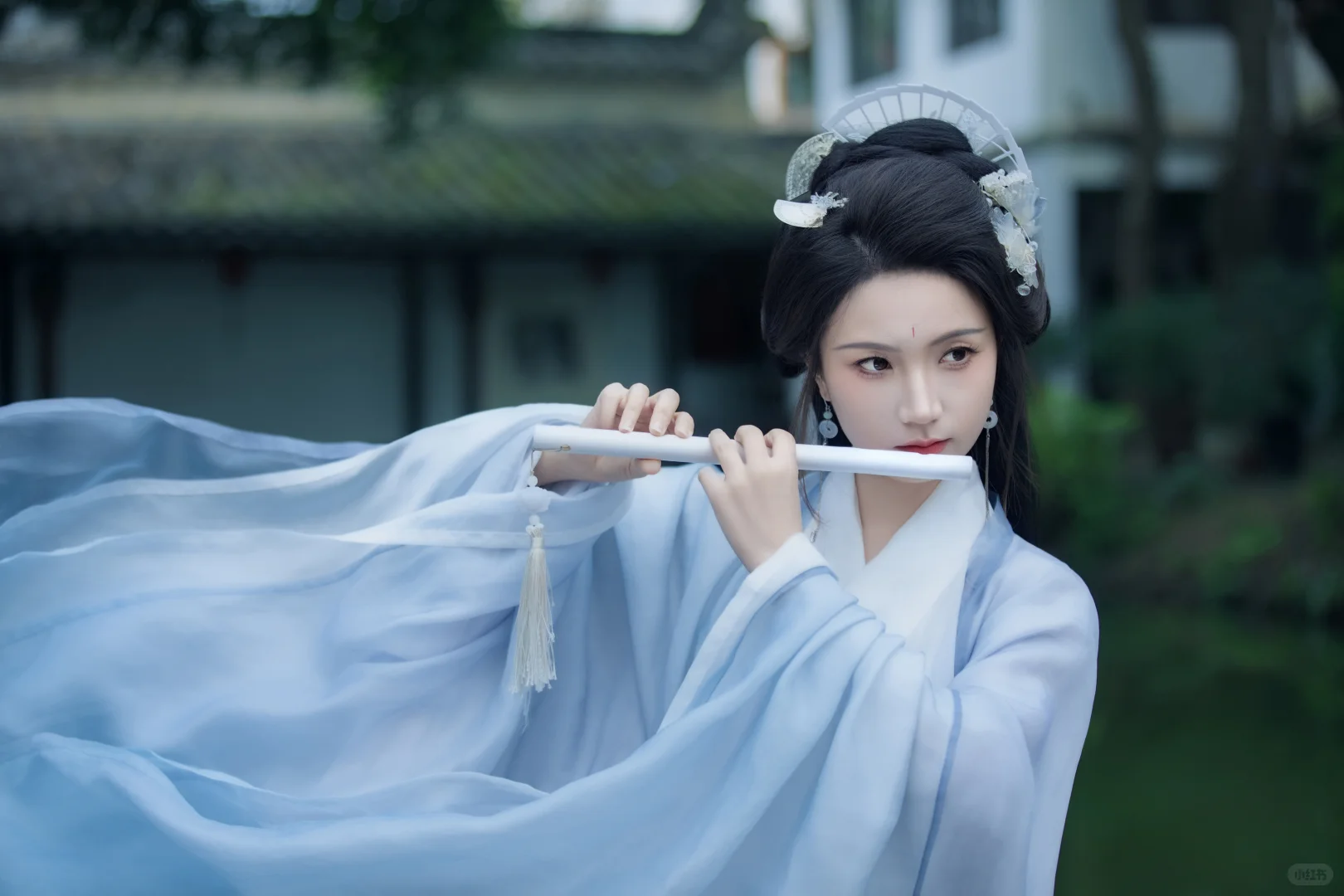 基本上就是我要的侠女感觉了