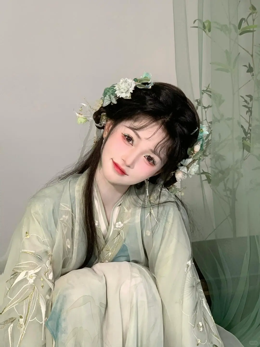 清冷感汉服妆造，美到心颤