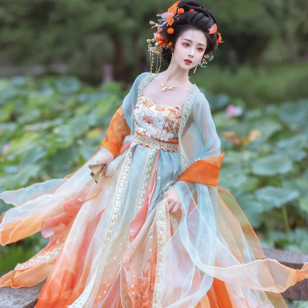 宛若古画中的仙子
