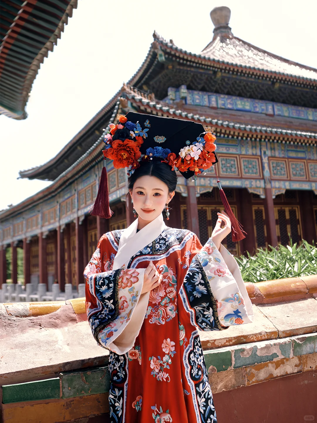 贵气又显白🌺这套红色格格服真的一眼万年❗️