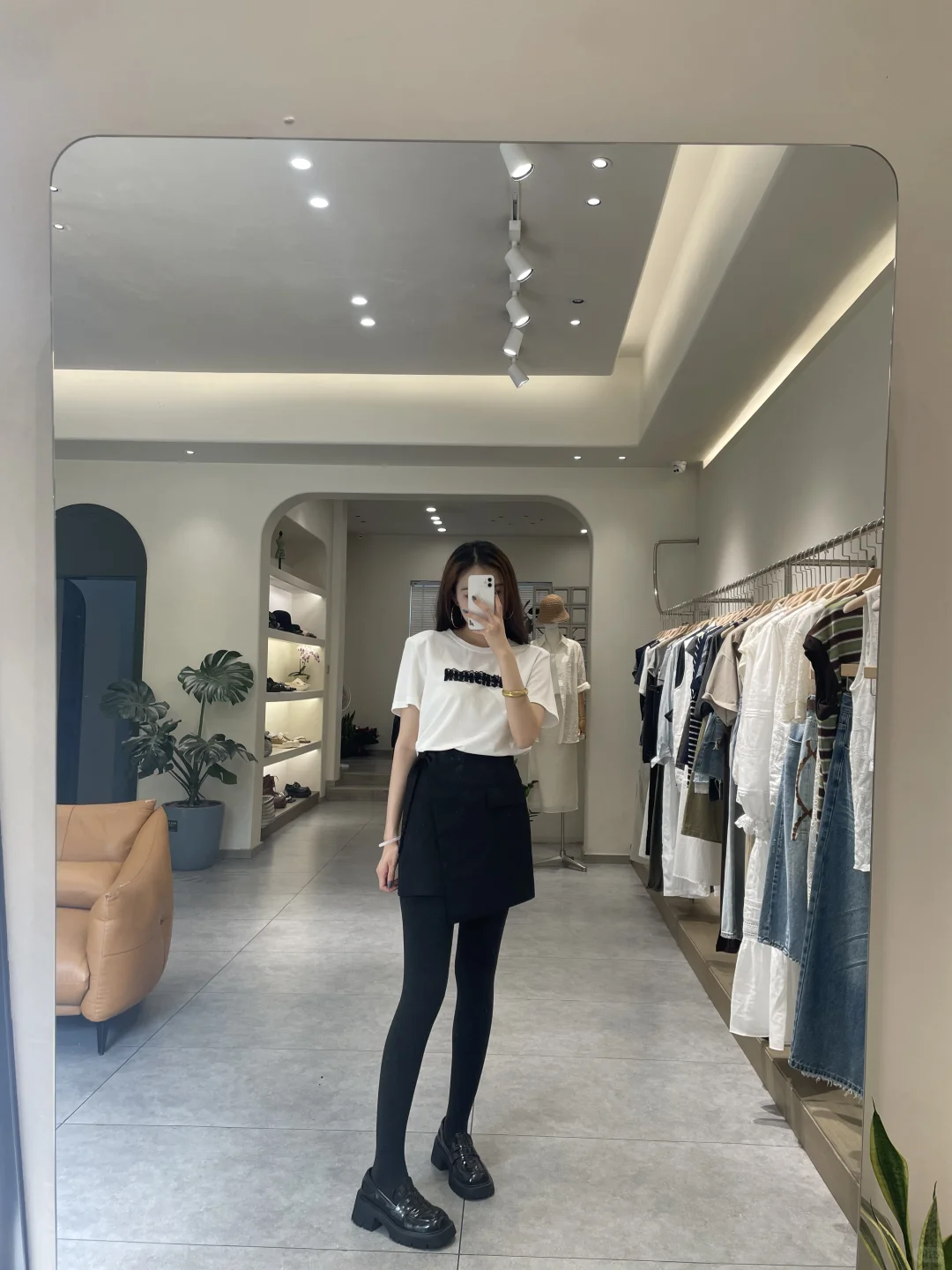 五行缺水的宝宝们看过来补水的黑色裤袜！