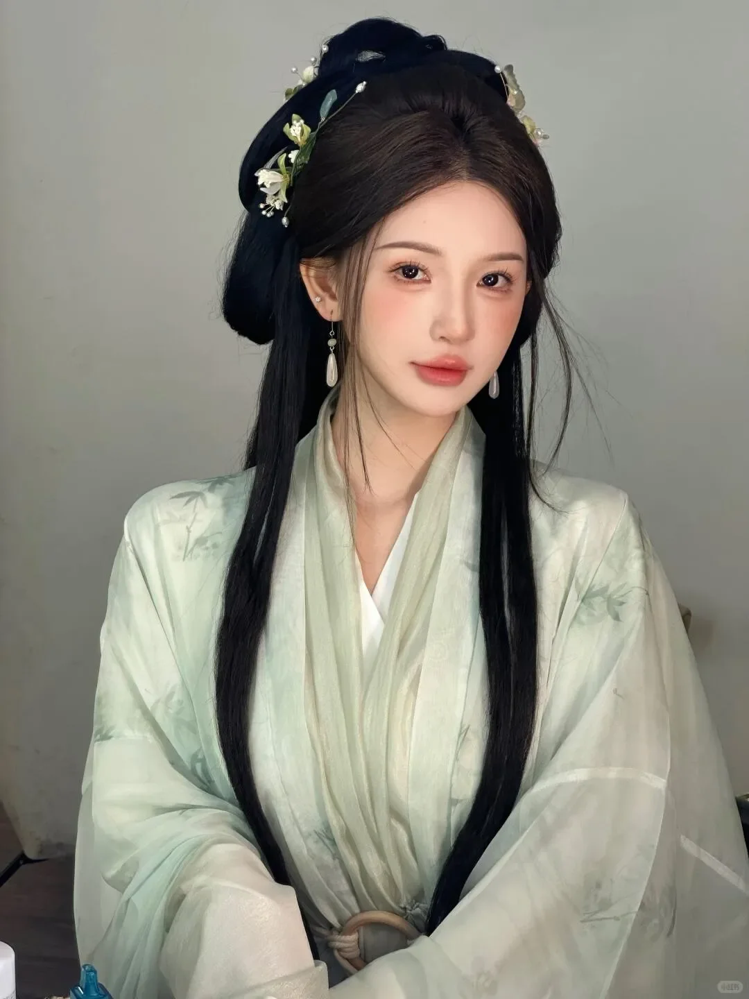 古装妹妹尝到了青提的味道🌿|汉服妆造