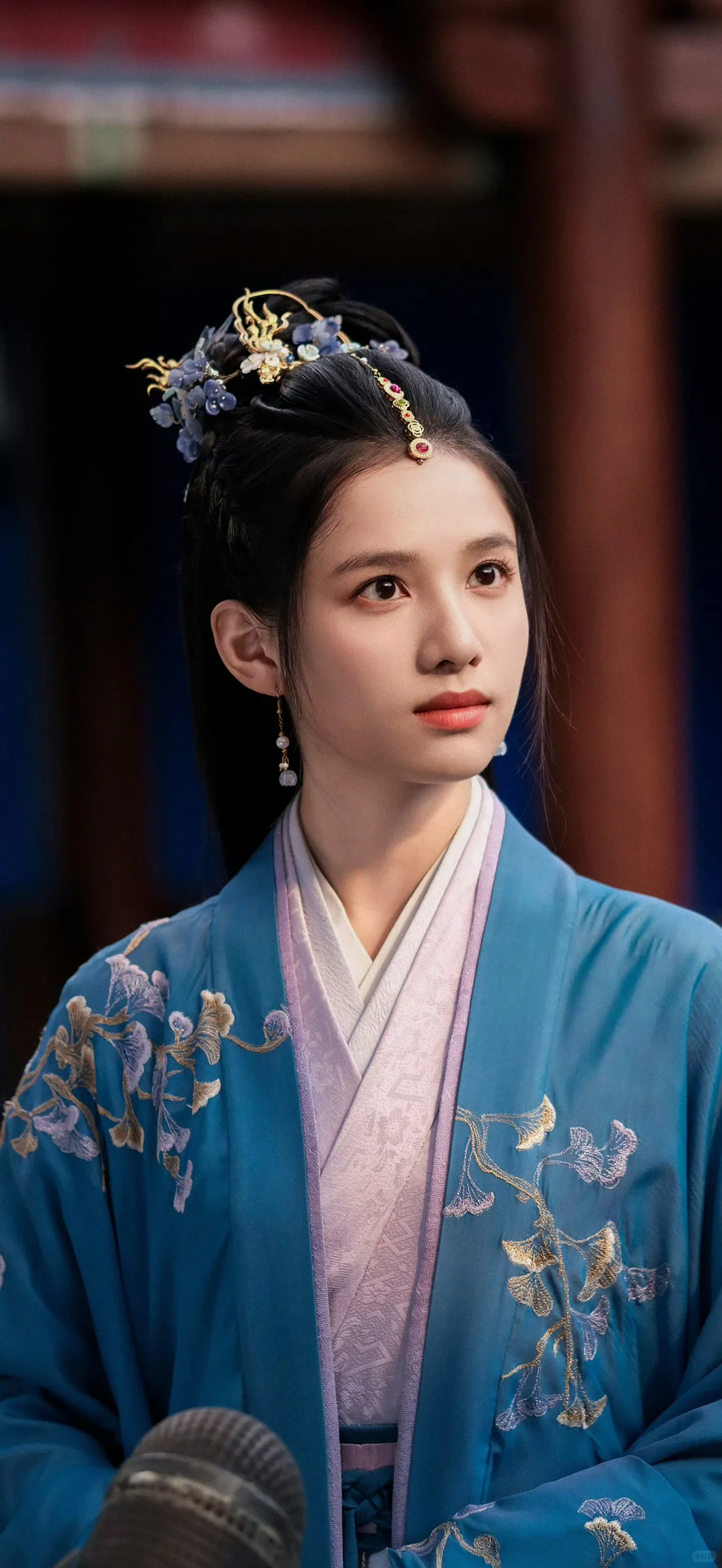 张婧仪壁纸：古装造型超美~