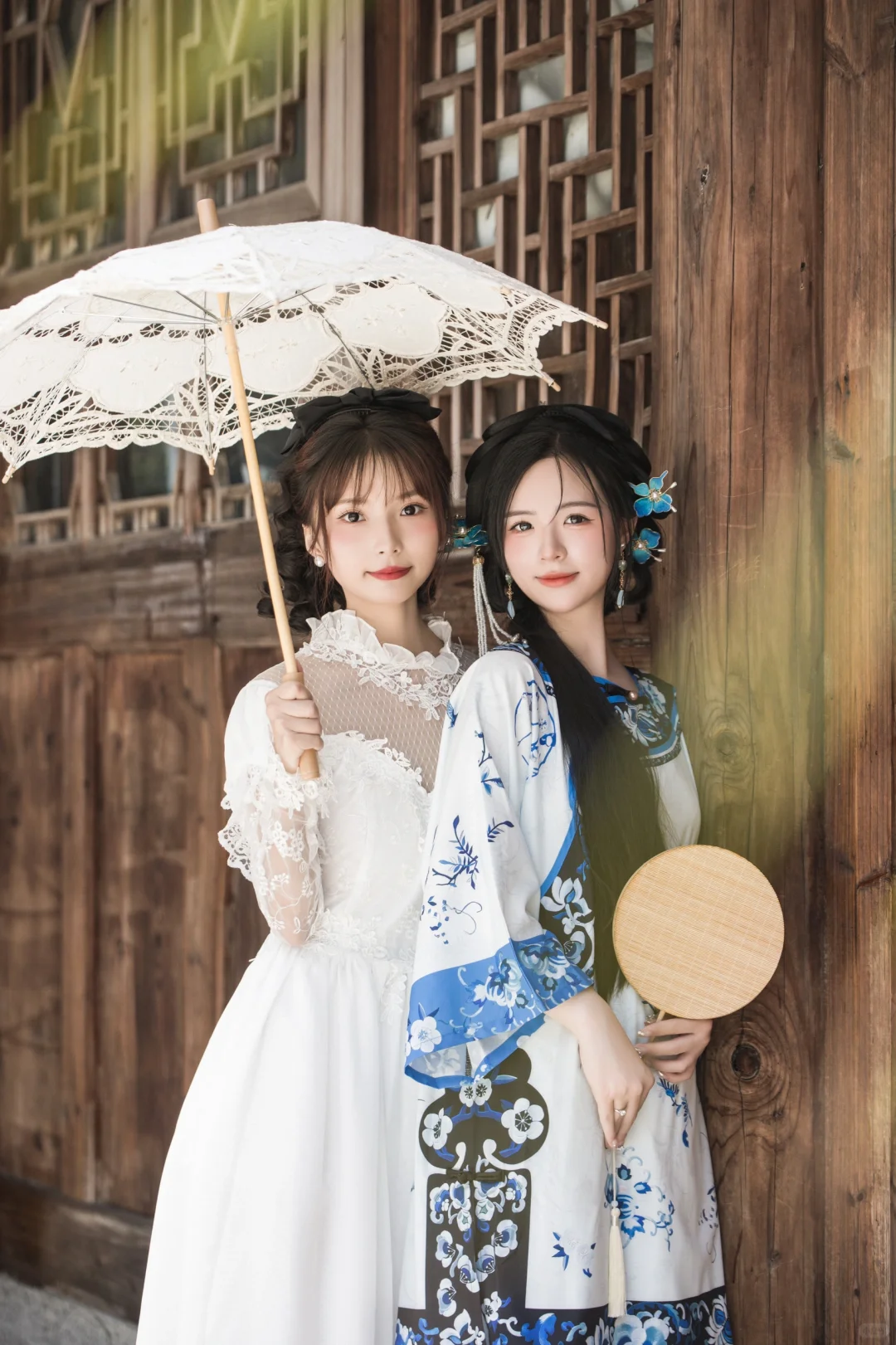 总要和闺蜜拍一组清汉女与留洋大小姐吧！
