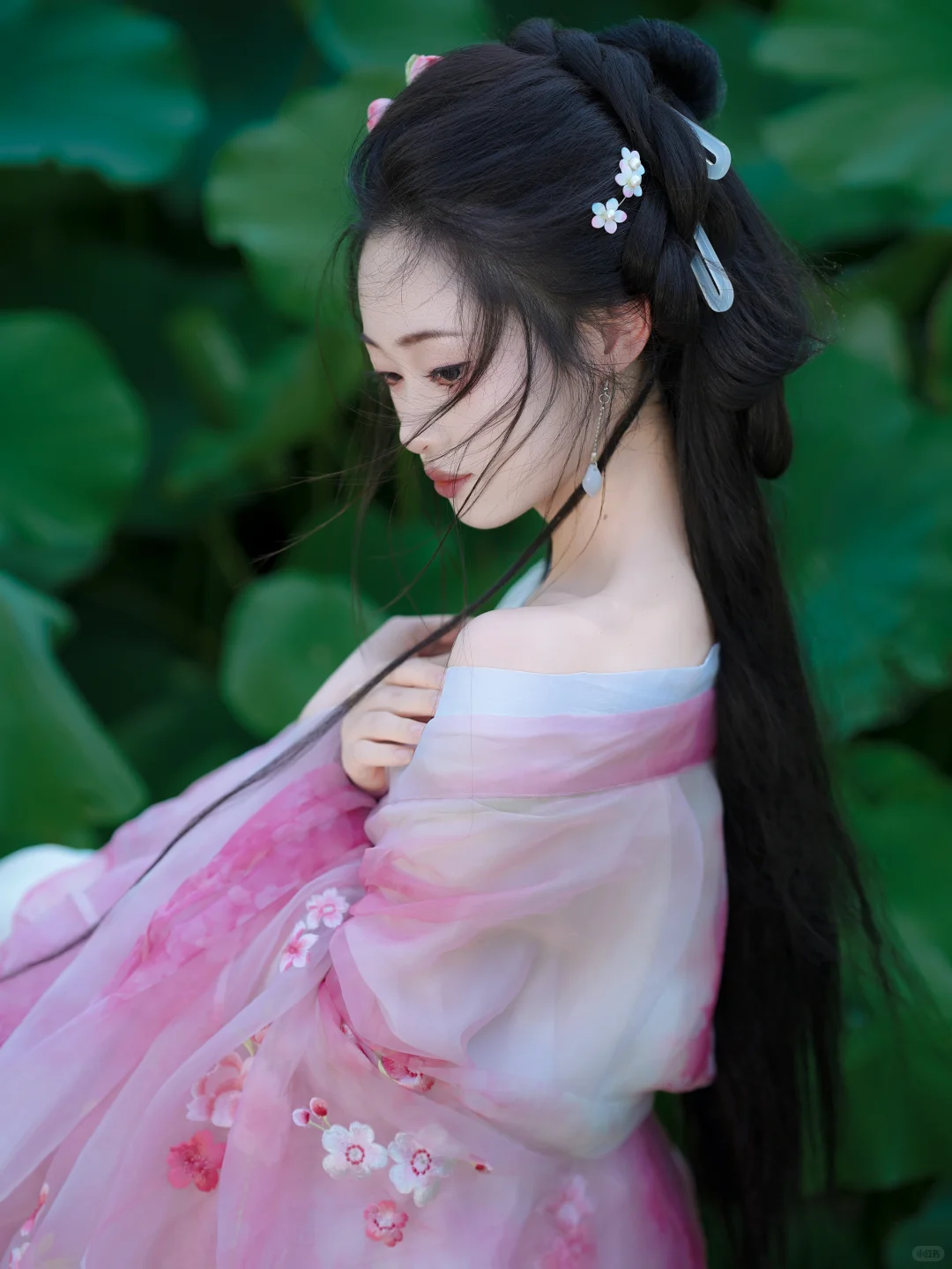 可以帮我选个首图吗