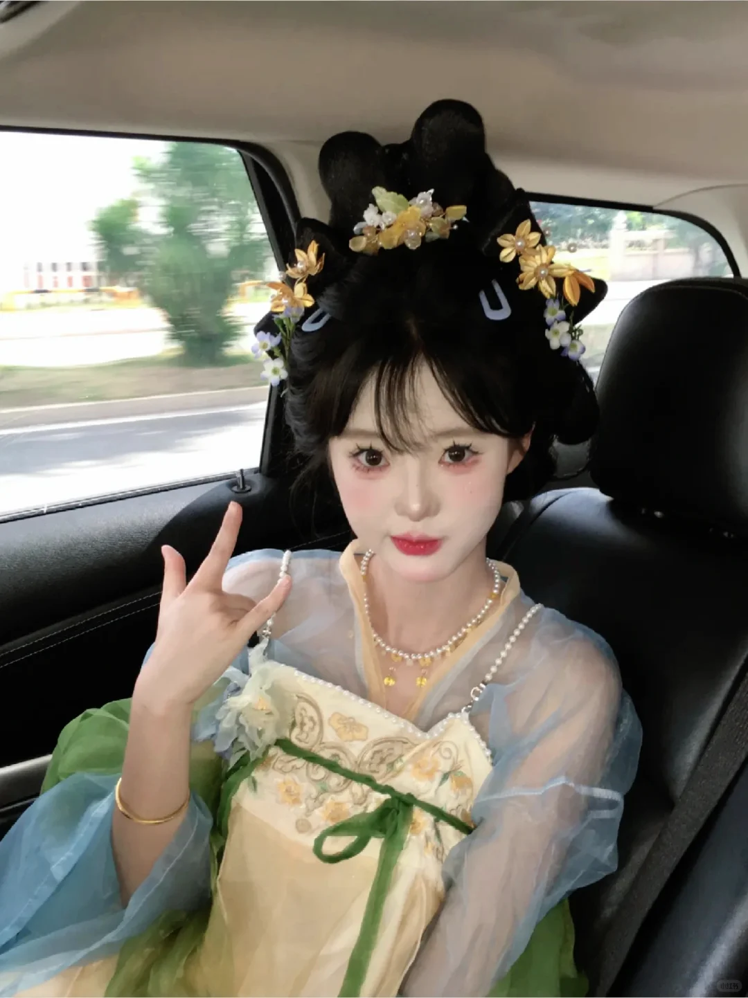 我的天，这个古装真的绝了！学生价的妆造~
