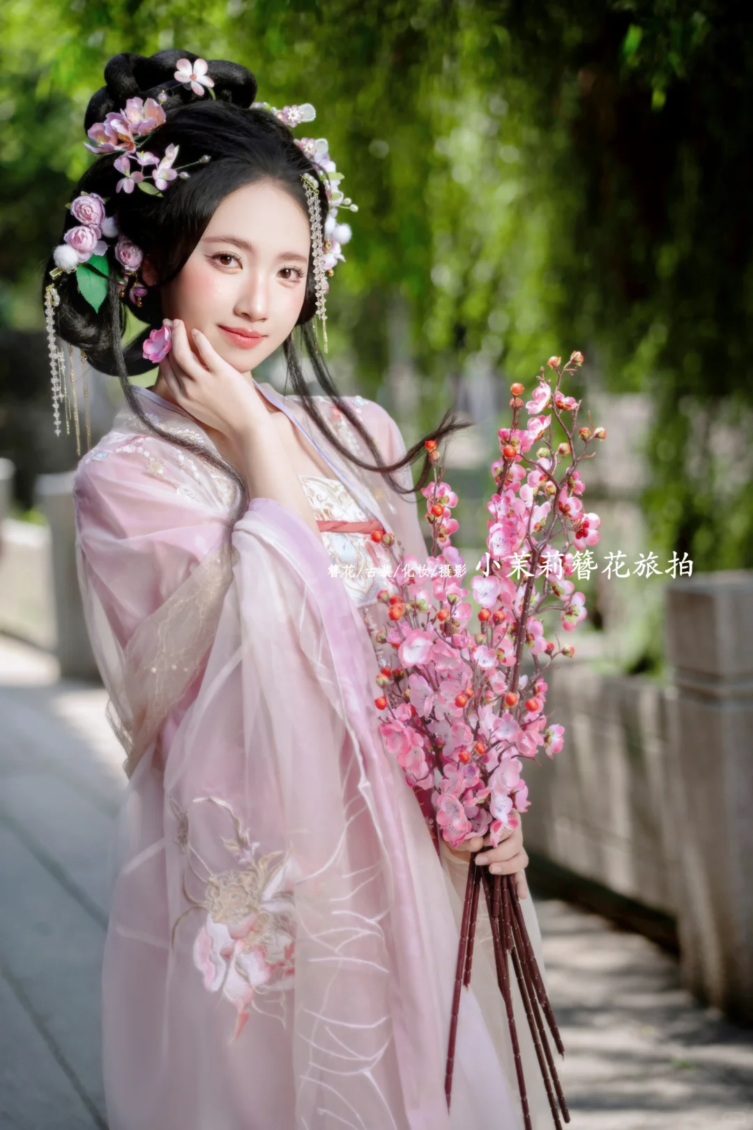 今天是粉色的花神呀～🌸