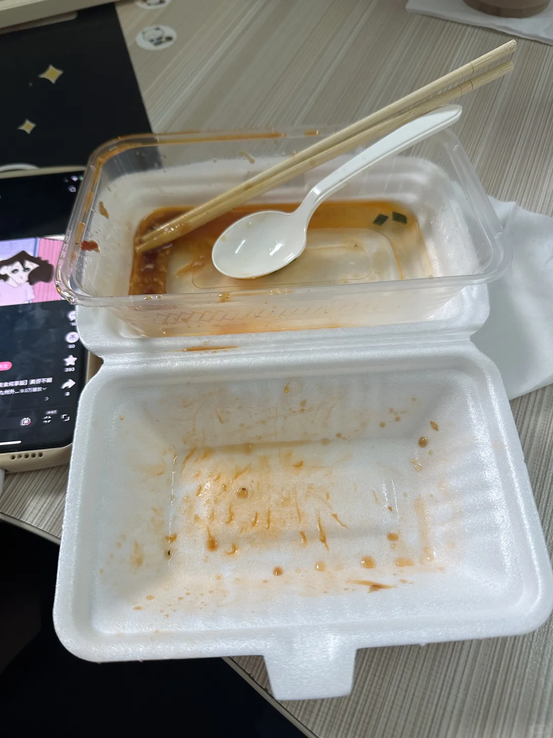右滑看113斤减肥打工人午饭吃多少…..