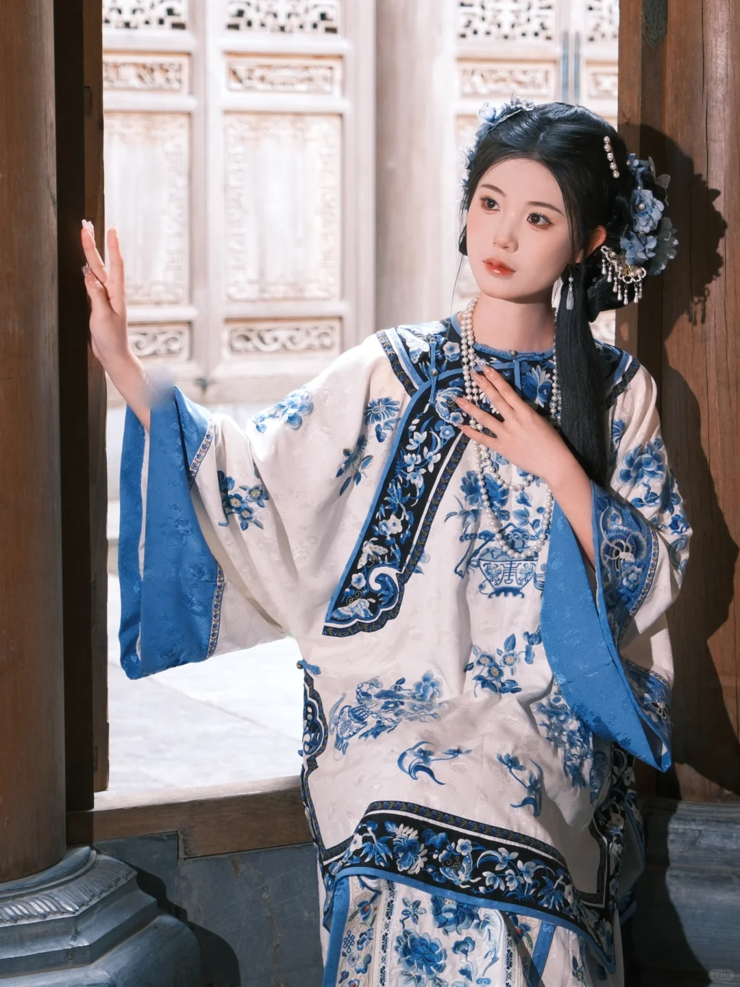 谁懂啊！我好像偷穿了清朝少奶奶的衣服