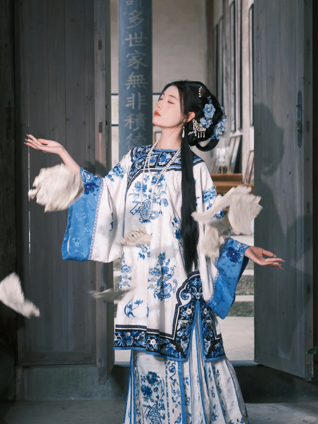 谁懂啊！我好像偷穿了清朝少奶奶的衣服