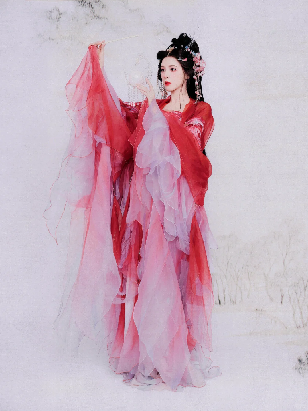 【张予曦·美到失帧】从水墨画里走出的龙女