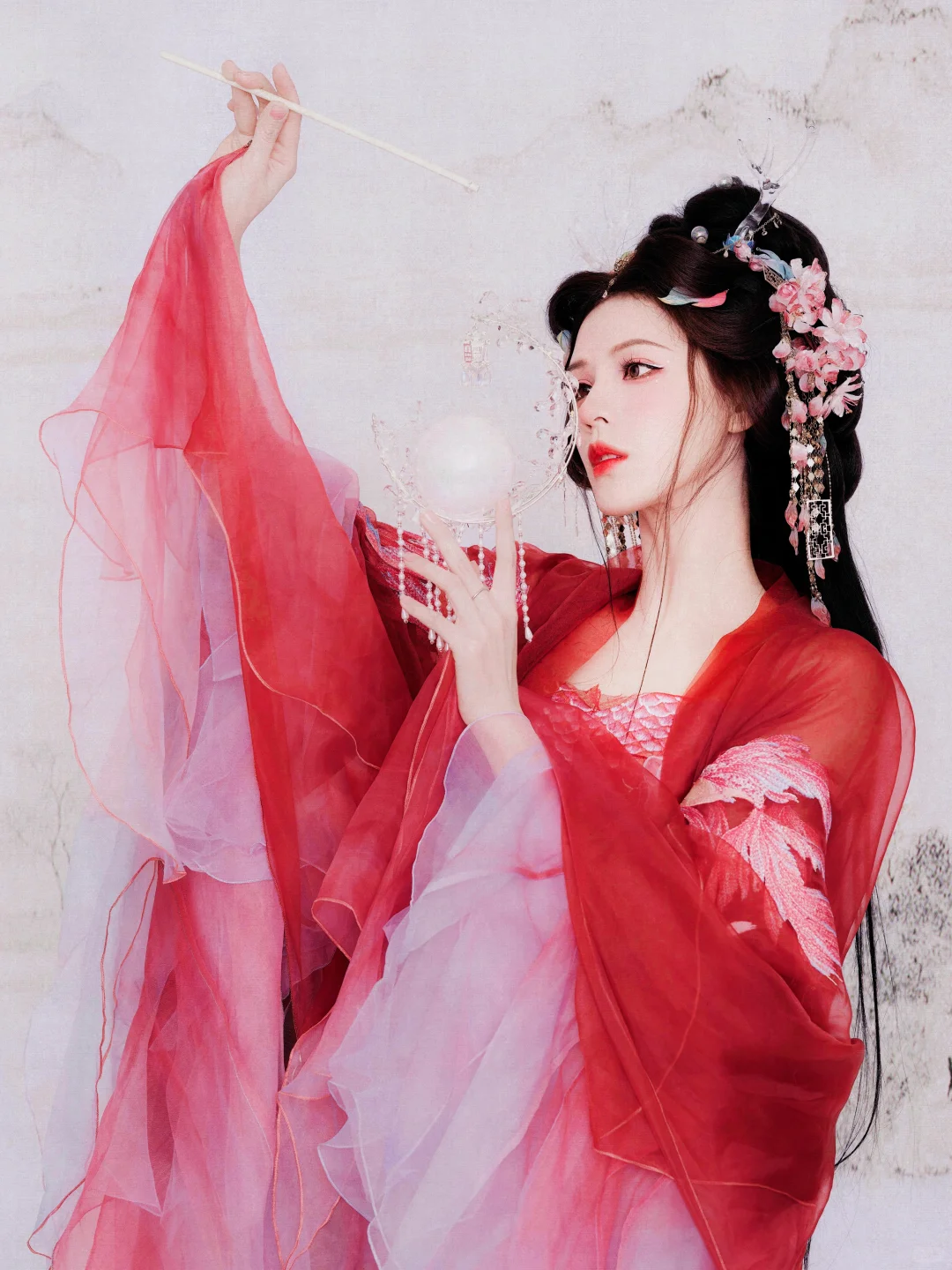 【张予曦·美到失帧】从水墨画里走出的龙女