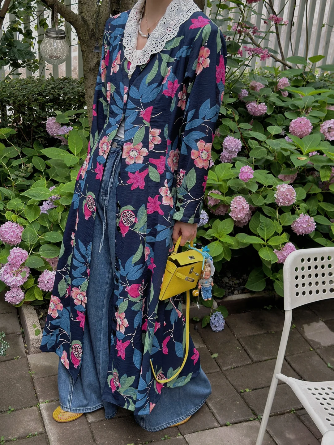 把自己养成一簇花🌸